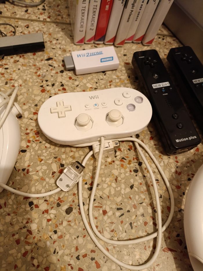 Console Wii avec jeux - photo numéro 7