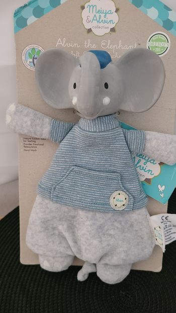 Eléphant Alvin : Doudou avec tête en caoutchouc naturel
