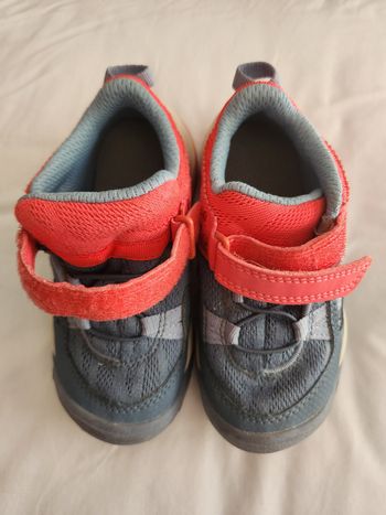 Chaussures de marche décathlon 25