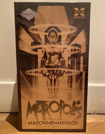 Metropolis - Maschinenmensch Activated Ver. - Plastic Model Kit 1/8 Scale X-PLUS