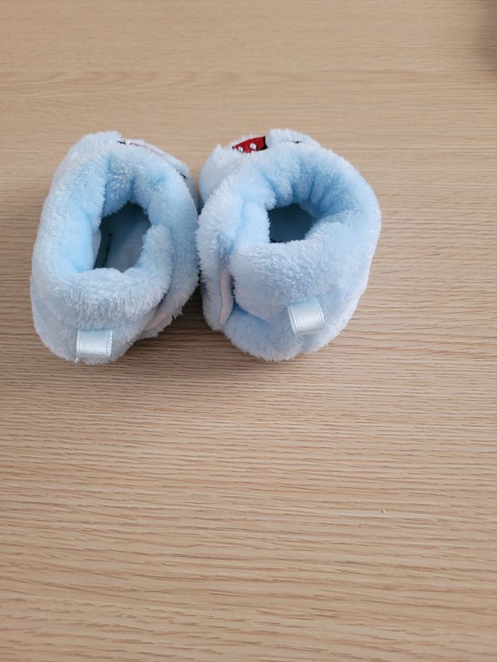 Chaussons bebe - photo numéro 2