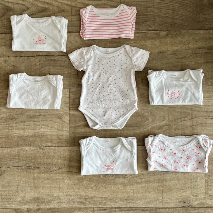 Lot de 12 bodies - photo numéro 2