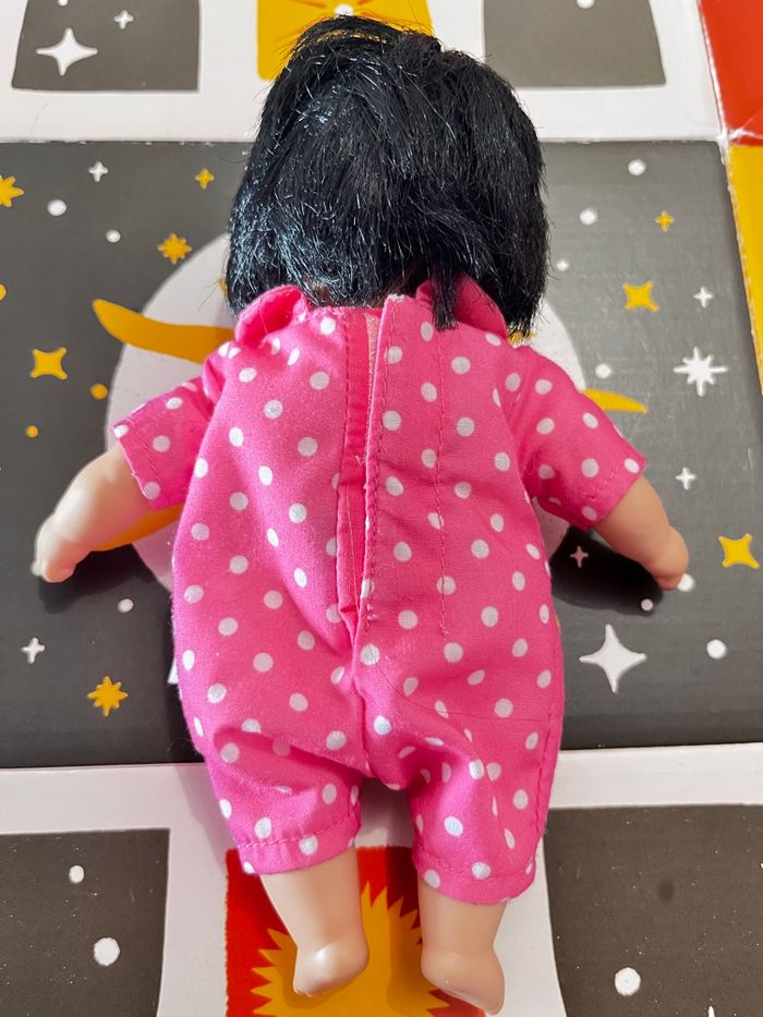 Poupée corolle asiatique - photo numéro 2