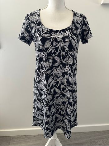 Robe tropicale noire et blanche Mango T36 S