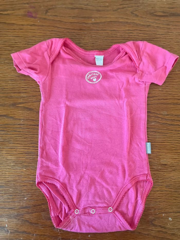 Bodie rose fabriqué avec amour