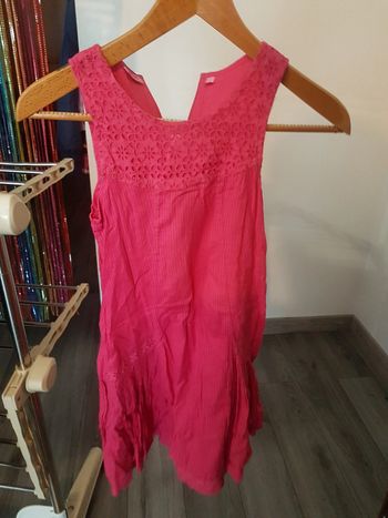 Robe NKY
