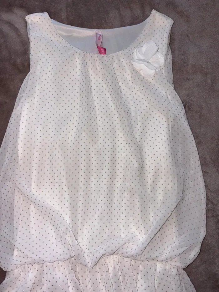 Lot de 4 vêtements fille taille 8 ans en très bon état - photo numéro 11