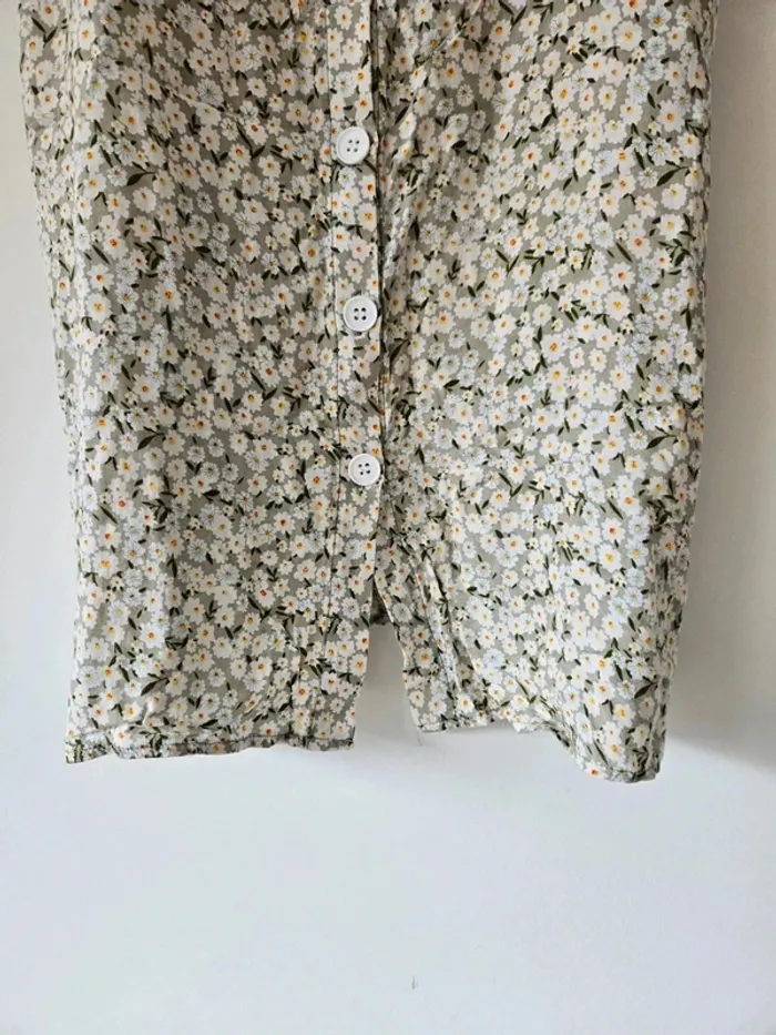 Robe d'été fleurie a fines bretelles Shein taille M / 38 - photo numéro 3