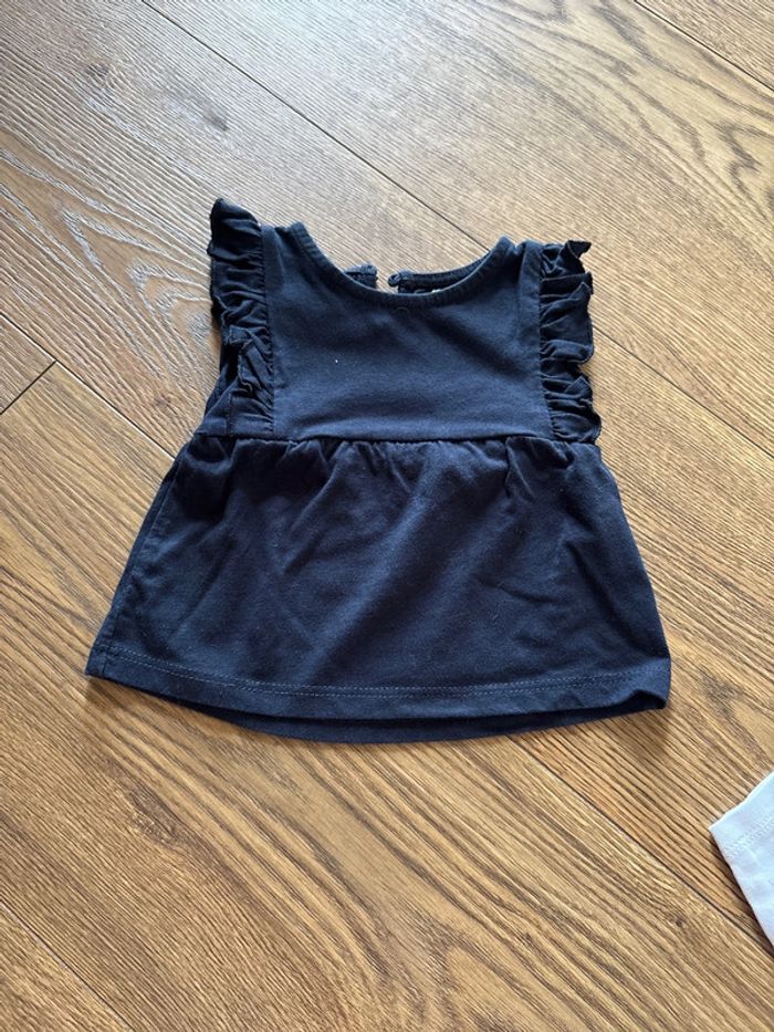 Lot vêtements 1 mois - photo numéro 8