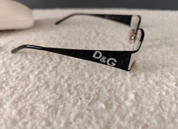 Paire Lunettes de vue monture femme d&g avec sa boîte - photo numéro 5