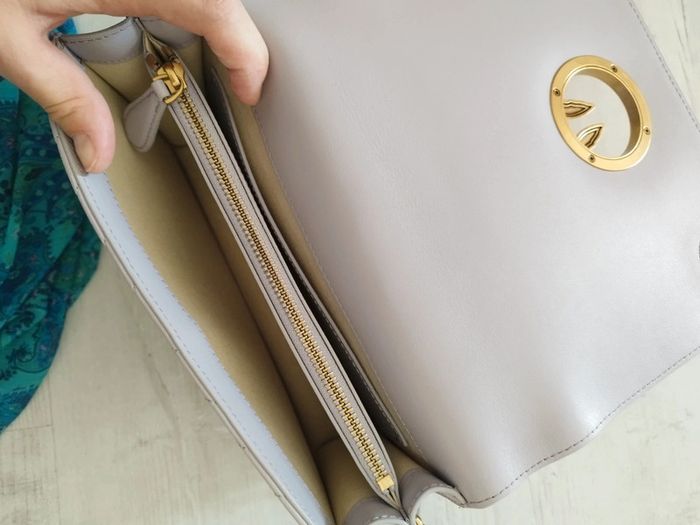 Superbe sac à main en cuir Pinko couleur lilas love click classic matelassé - photo numéro 7