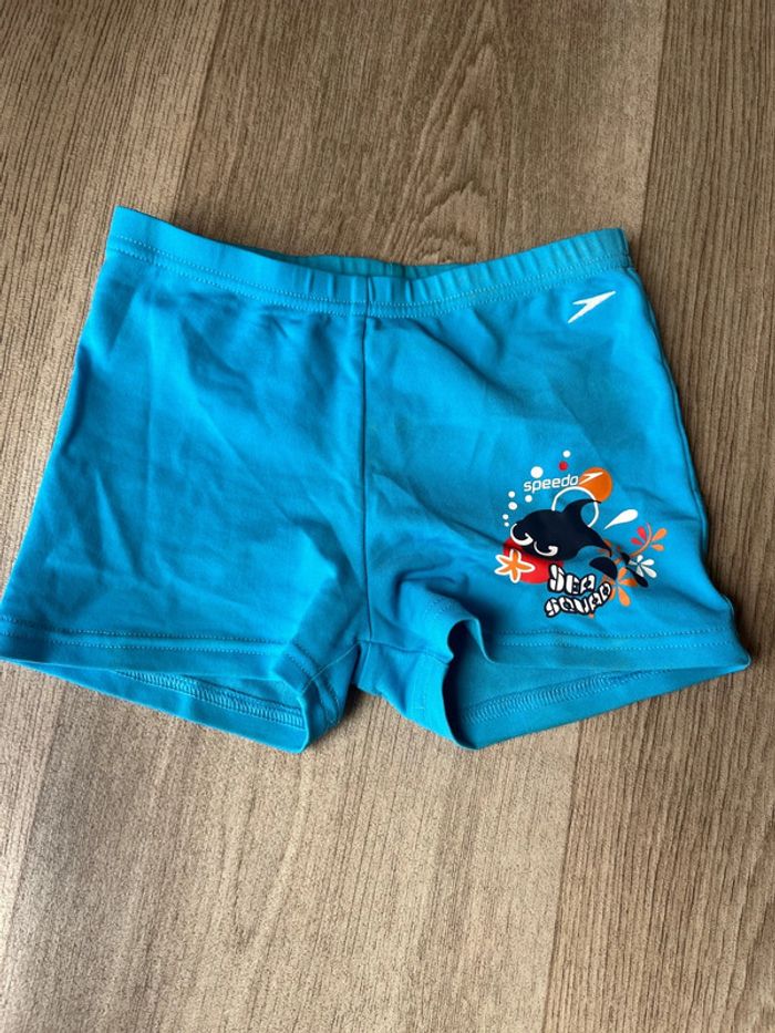 Maillot de bain. Garçon 4 ans