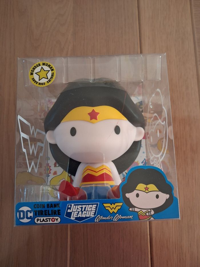 Tirelire pop wonder woman - photo numéro 5