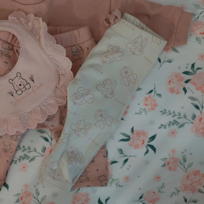 Ensemble Winnie l'ourson 6 mois - photo numéro 5