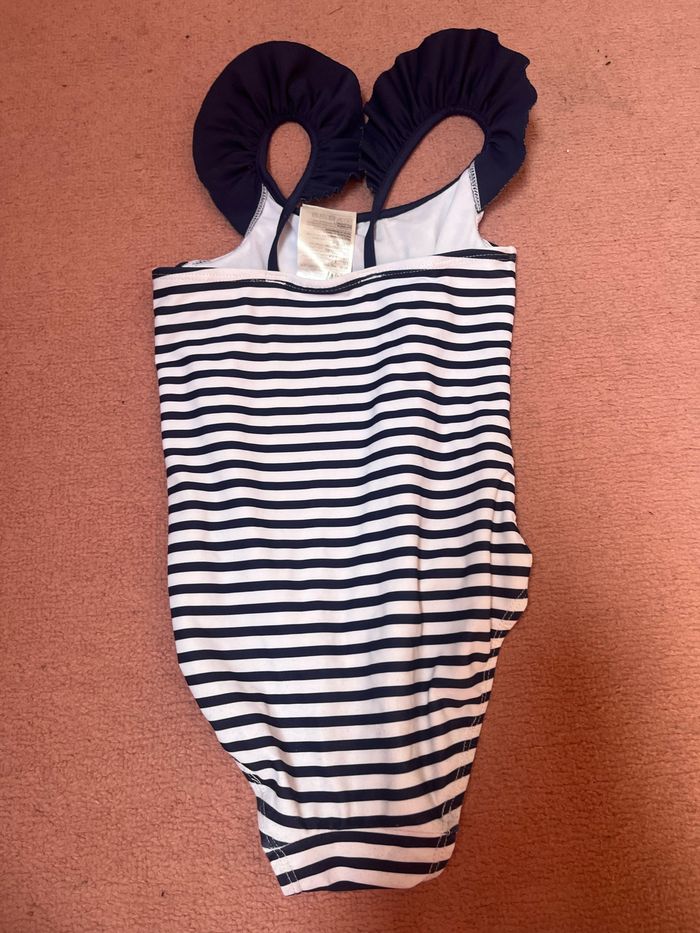 Maillot de bain fille 4 ans - photo numéro 2