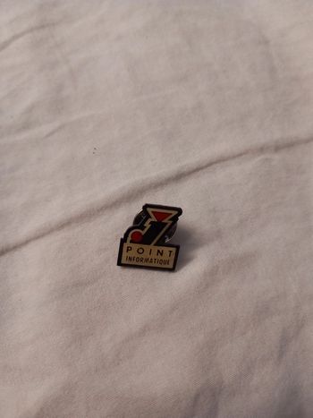 Pin's point informatique