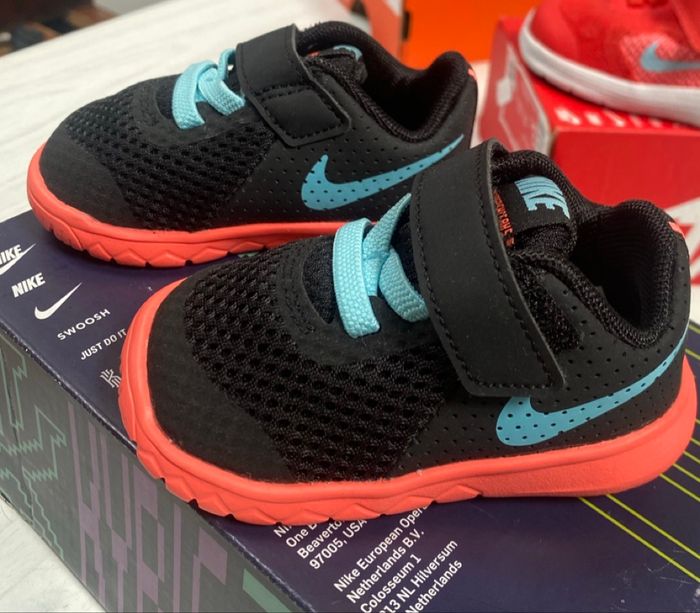 Chaussures Nike enfants - photo numéro 6
