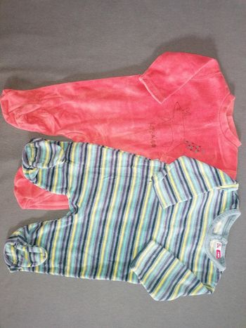 Lot de 3 pyjamas +1 offert 3mois