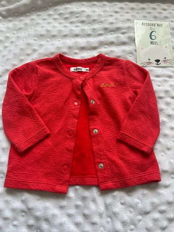 Gilet rouge 6 mois