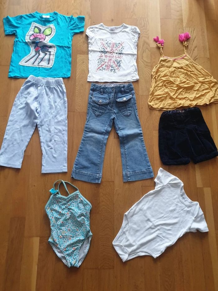 Lot 7 vêtements 3 ans fille et 3/4 ans fille