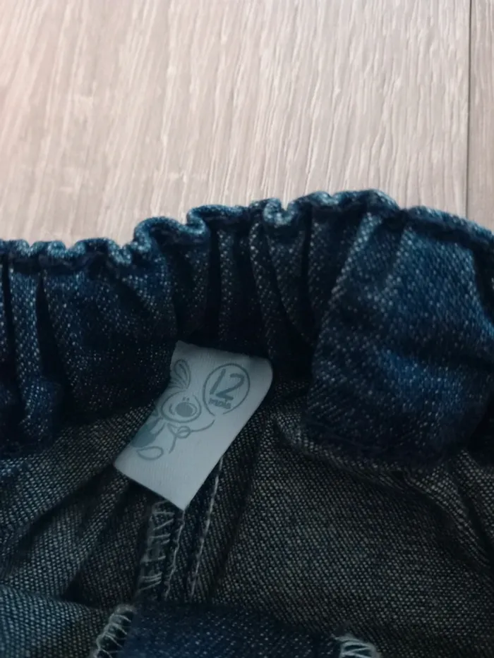 Jeans 12 mois - photo numéro 2
