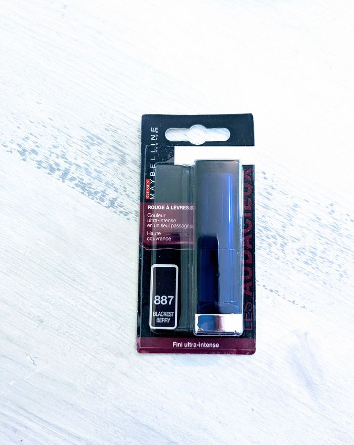 💄 Gemey Maybelline Color Sensational – Teinte 887 Blackest Berry - photo numéro 1