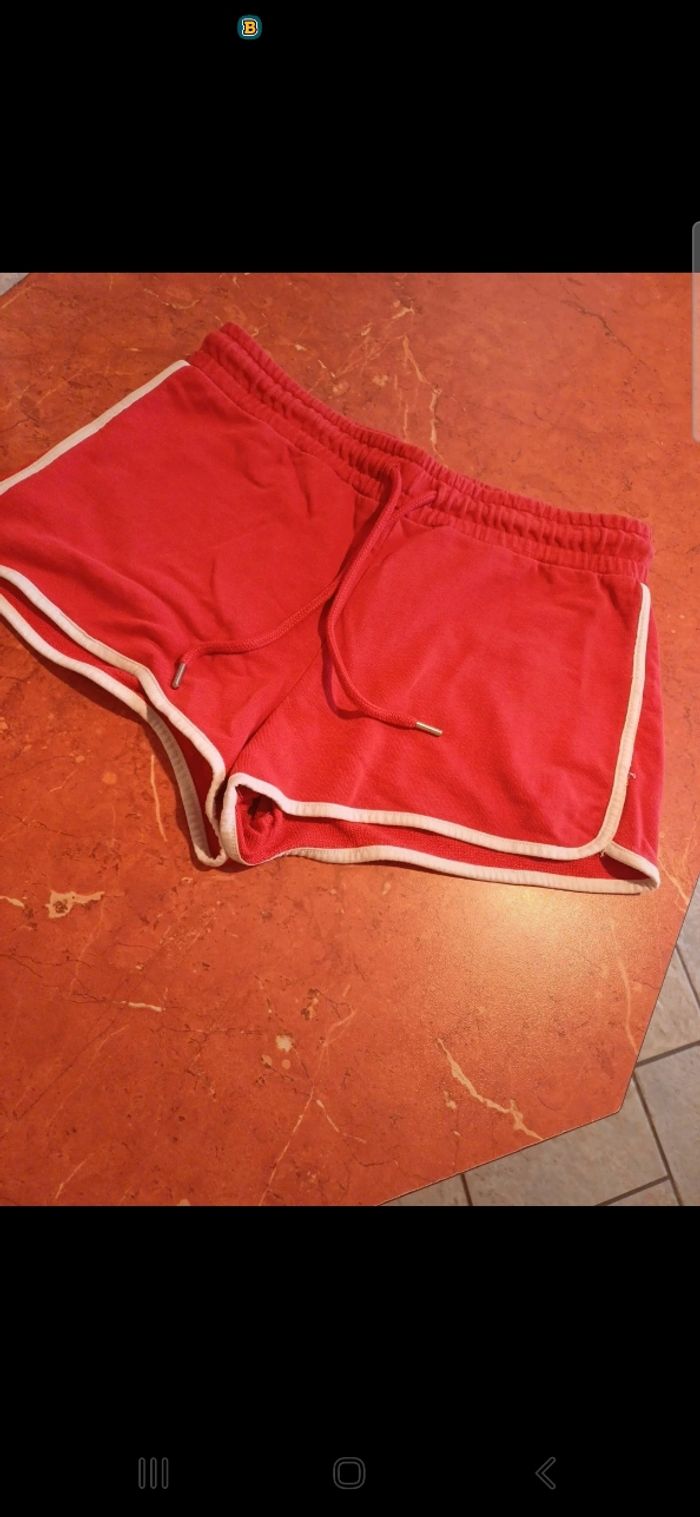 Short femme taille S