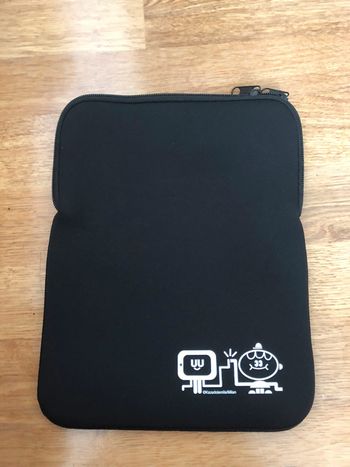 Housse de rangement pour tablette.