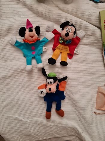 3 marionnettes mickey minnie et dingo disney