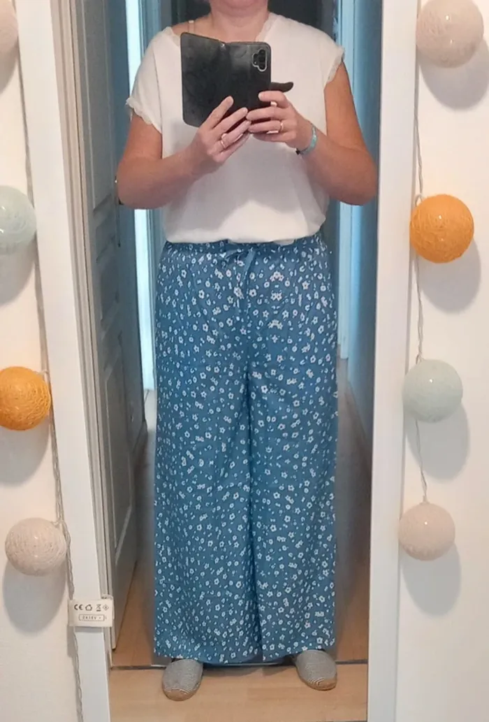 Pantalon large fluide - photo numéro 2