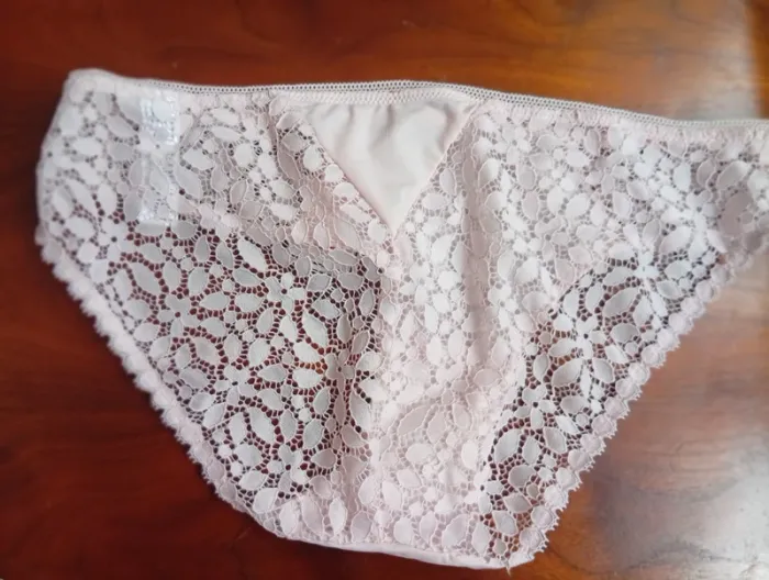 Culotte dentelle taille 40 - photo numéro 2