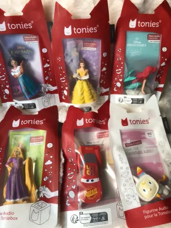 Lot de 6 Tonies dont 1 Tonie Créatif, à partir de 4 ans et +