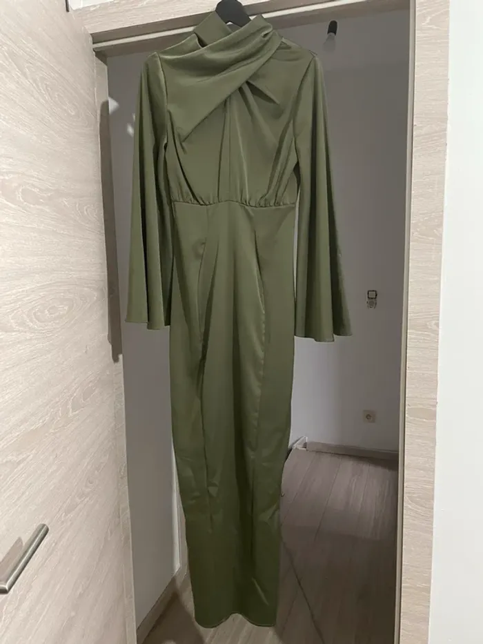Robe de soirée - photo numéro 3