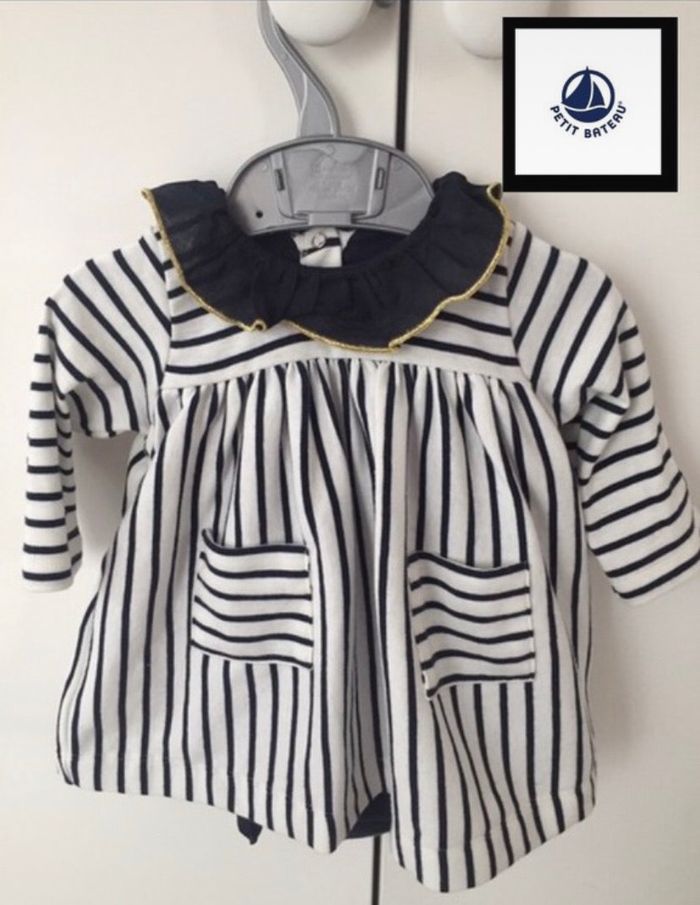 Robe petit bateau 3 mois comme neuve valeur 48€