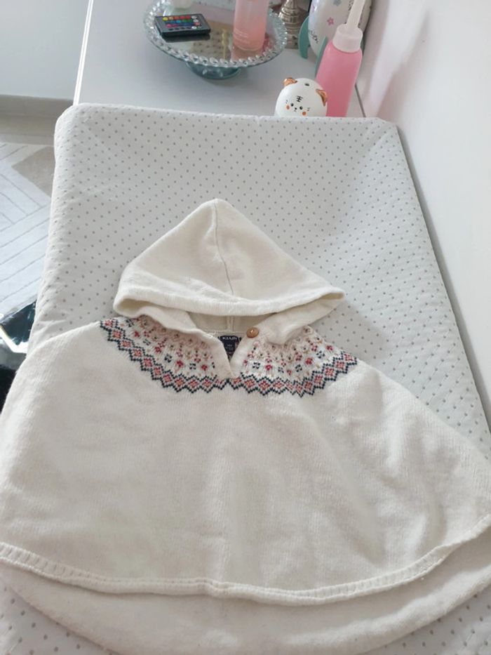 Poncho bébé fille 35 mois