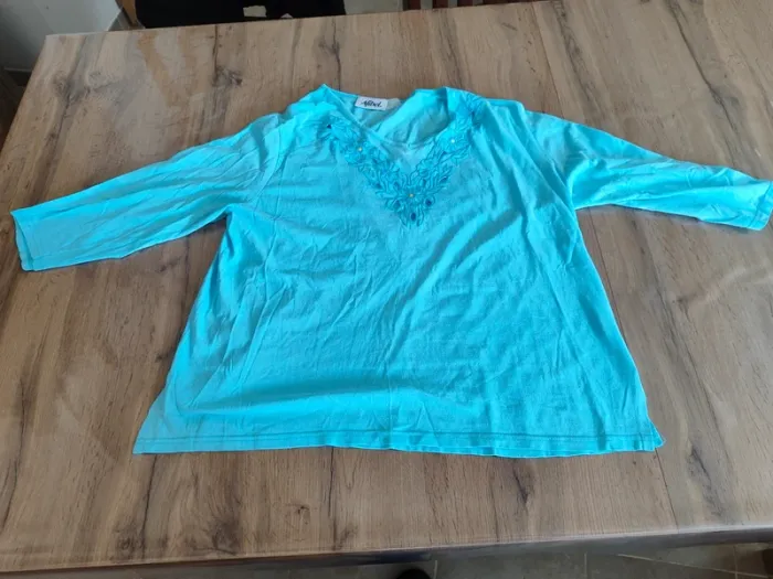 Blouse Afibel Bleue Turquoise Taille M - Parfaite pour l'été ! À saisir vite !