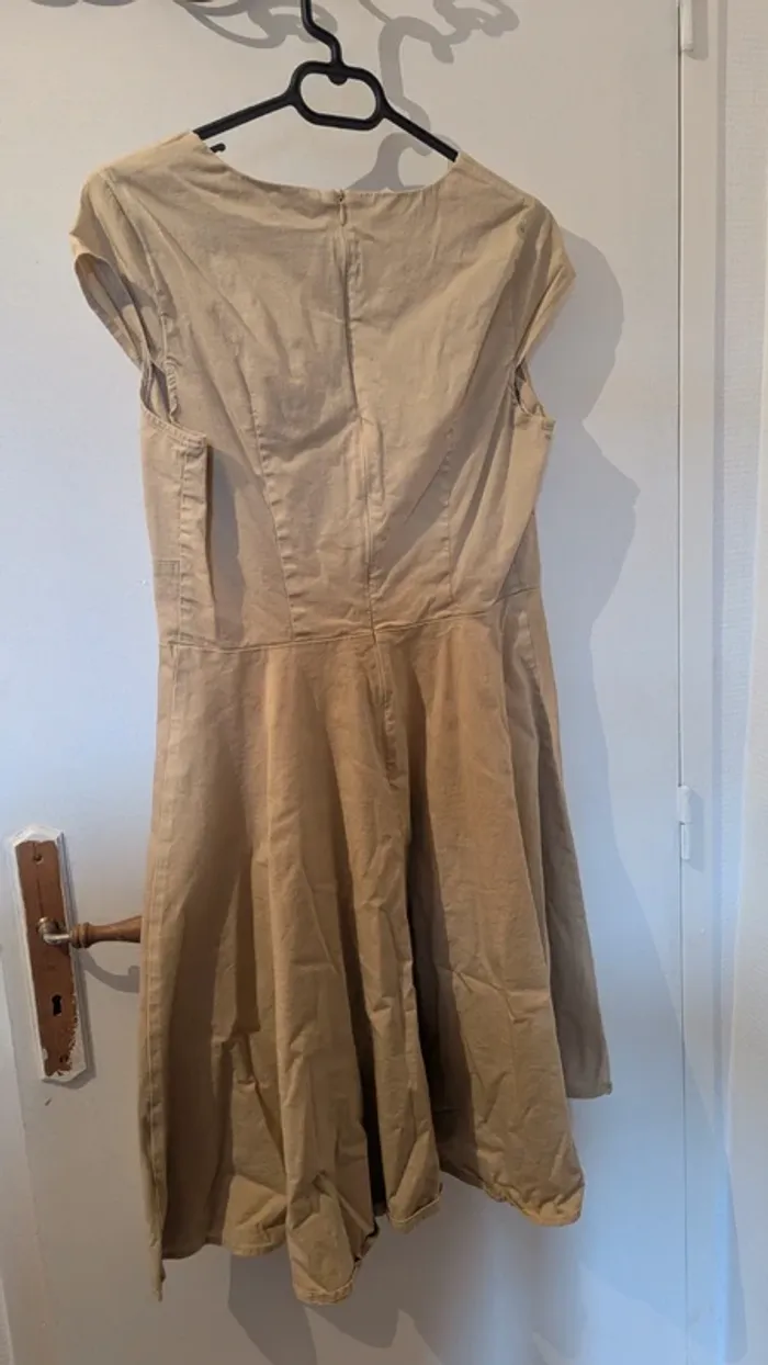 Robe soirée beige - photo numéro 2