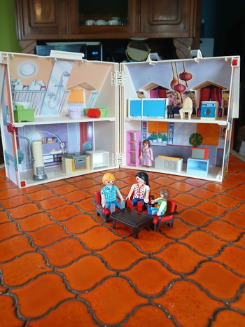 Playmobil maison famille