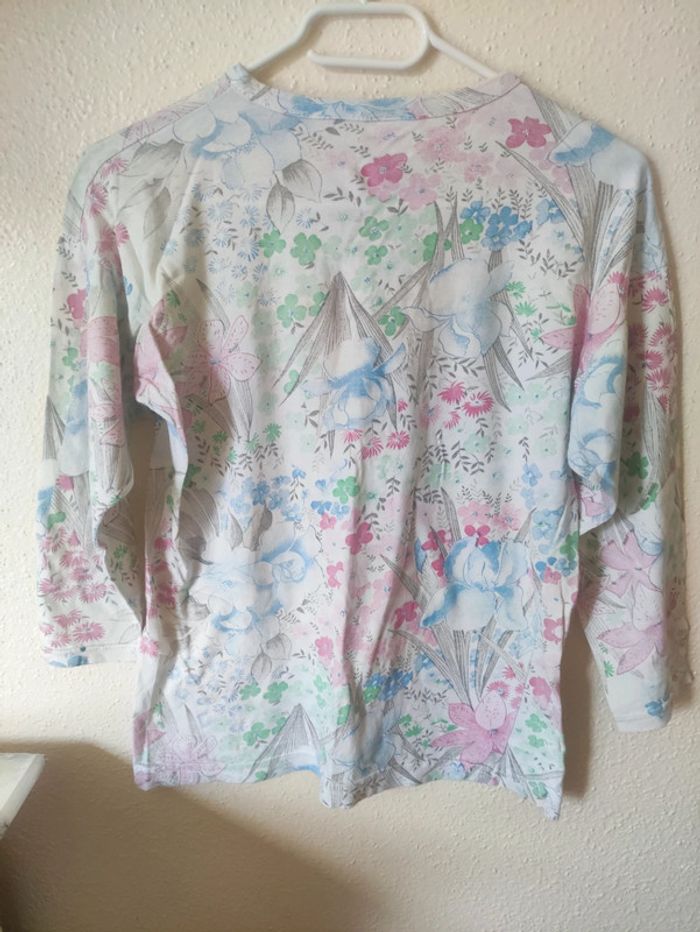 T-shirt taille 36 - photo numéro 2