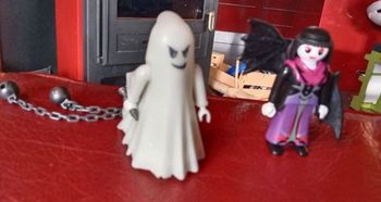 Playmobil vampire et fantôme