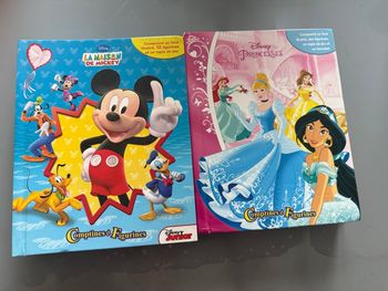 Lot de 2 Livres illustrés de Disney «comptines et figurines » avec figurines 