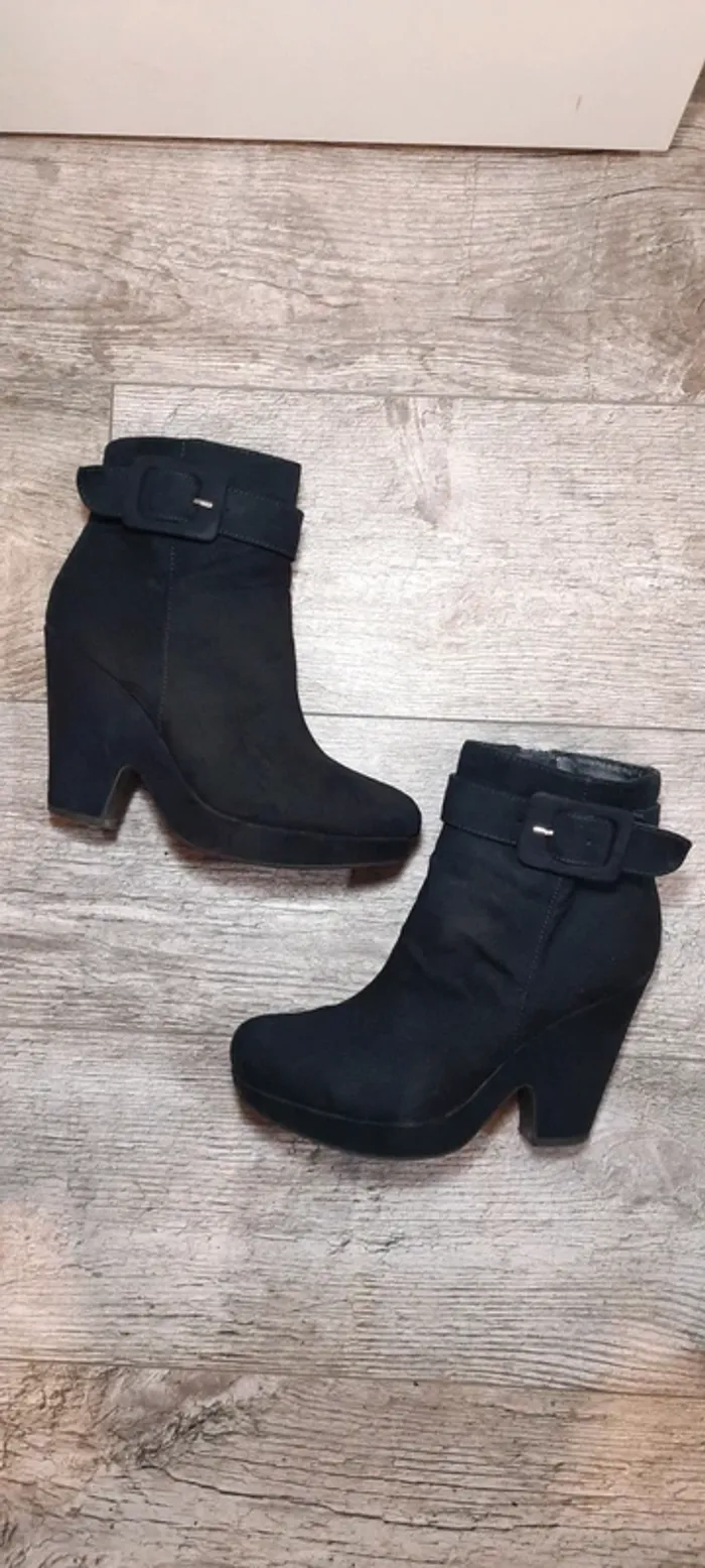 Bottines à talon Femme Graceland 39