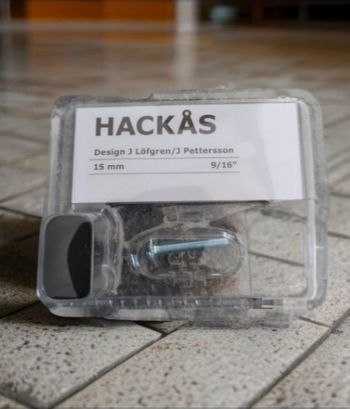 Poignée de porte placard métal noir HACKAS