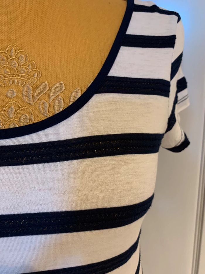 T-shirt rayé - photo numéro 2