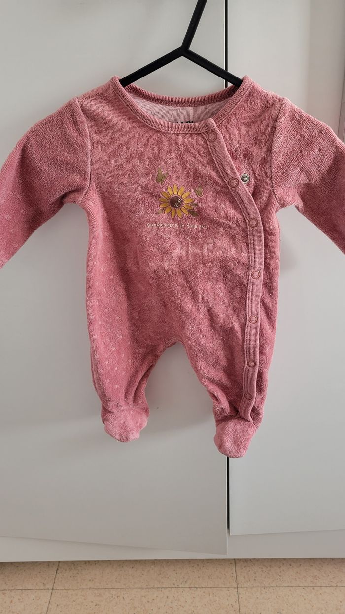 Pyjama body 1 mois