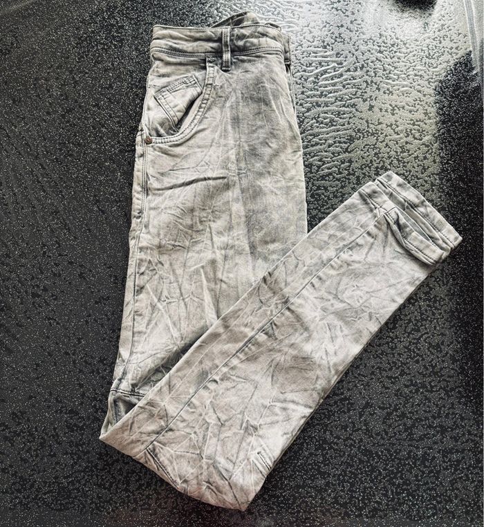 Jean gris / Taille 38