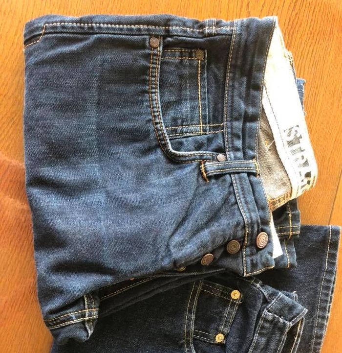 👖 LOT : 2 jeans denim droits et taille haute - Taille 40 (Bonobo / Nixon) - photo numéro 2