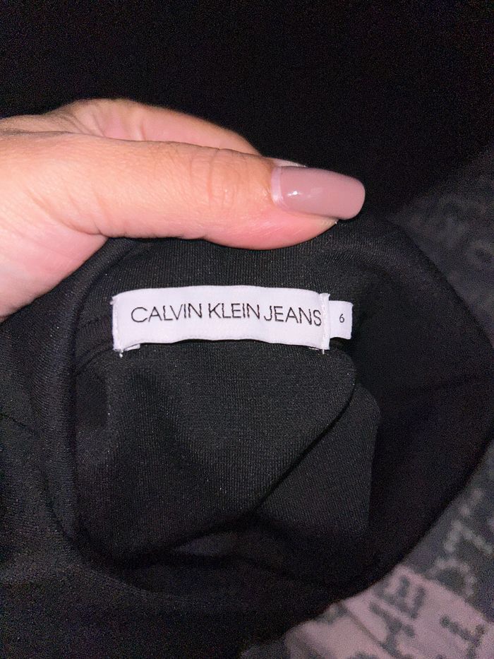 Sweat CK - photo numéro 2