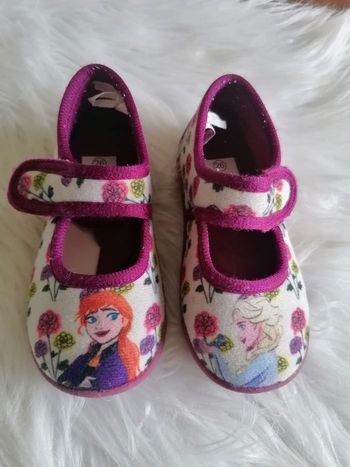 Chaussons la reine des neige 26 