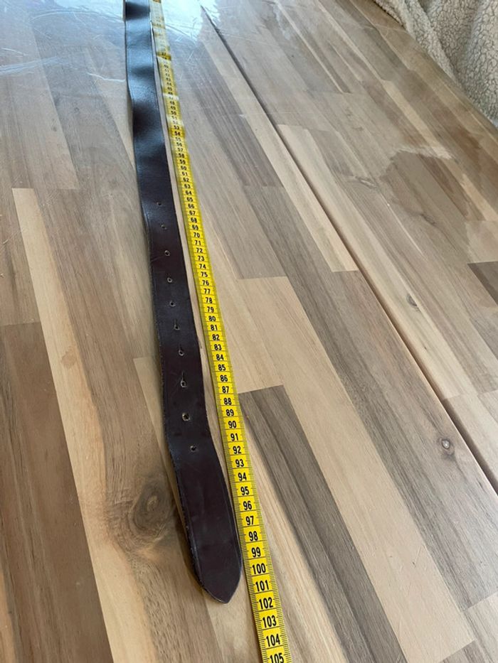 Ceinture Lévis longueur total 105 cm milieu de trou 80cm - photo numéro 5